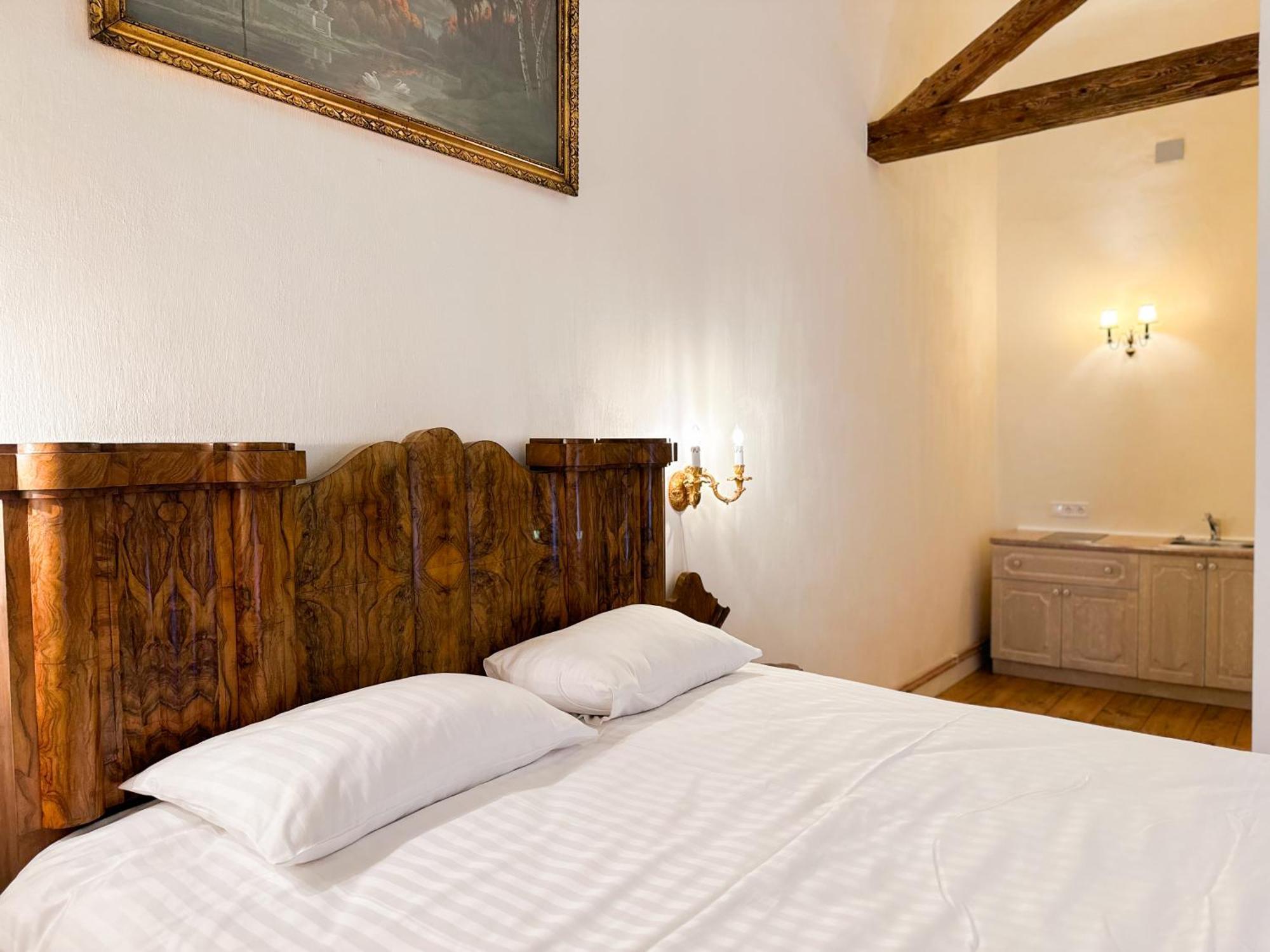 Hotel Edoles Pils Esterno foto